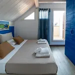 Casafra' Attico In Stile Marinaro Con Splendida Terrazza アパート *