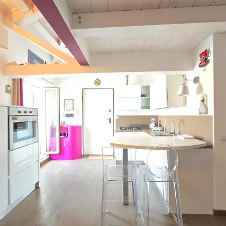 Casafra' Attico In Stile Marinaro Con Splendida Terrazza *