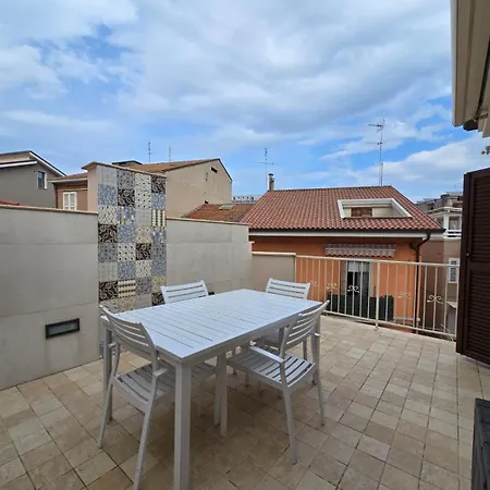 Casafra' Attico In Stile Marinaro Con Splendida Terrazza * チヴィタノーヴァ・マルケ