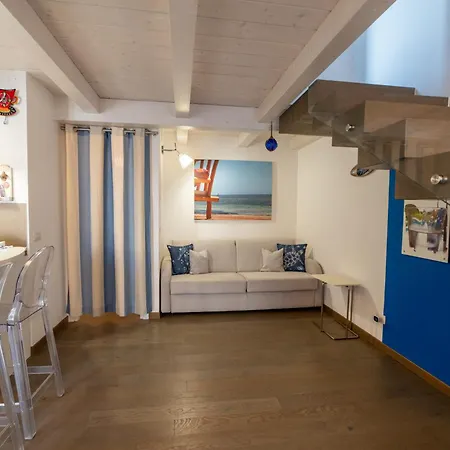 Casafra' Attico In Stile Marinaro Con Splendida Terrazza * 西维尔诺瓦·马尔凯
