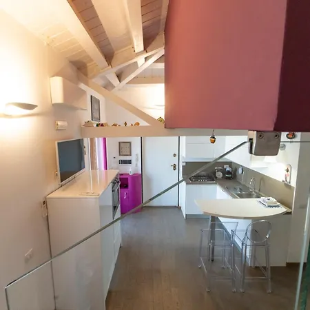 Casafra' Attico In Stile Marinaro Con Splendida Terrazza アパート チヴィタノーヴァ・マルケ