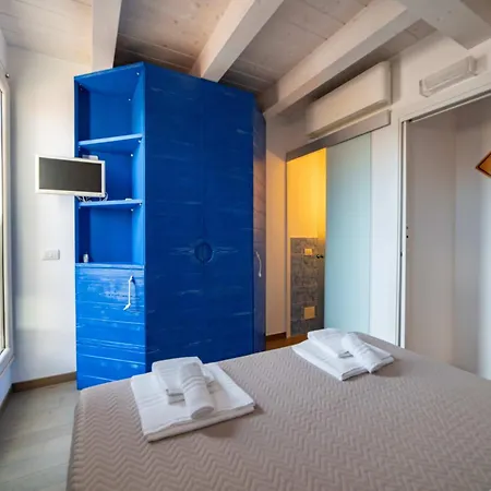 Casafra' Attico In Stile Marinaro Con Splendida Terrazza