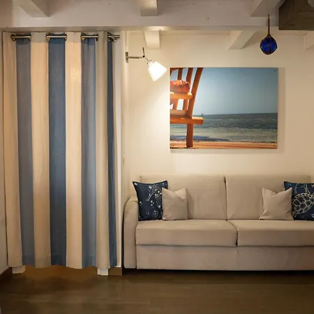 アパート Casafra' Attico In Stile Marinaro Con Splendida Terrazza
