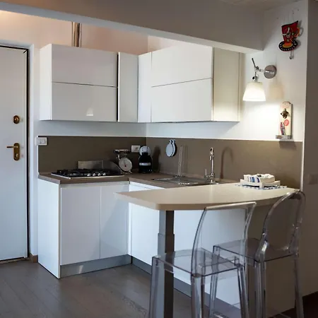 Casafra' Attico In Stile Marinaro Con Splendida Terrazza アパート *