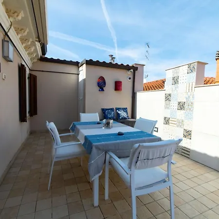 Casafra' Attico In Stile Marinaro Con Splendida Terrazza * チヴィタノーヴァ・マルケ
